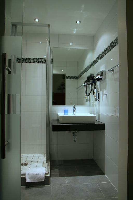 Warsteinerhof By Centro Comfort Cologne Luaran gambar